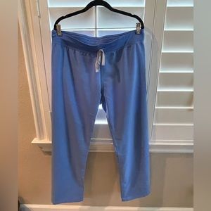 FIGS Livingston basic scrub pant